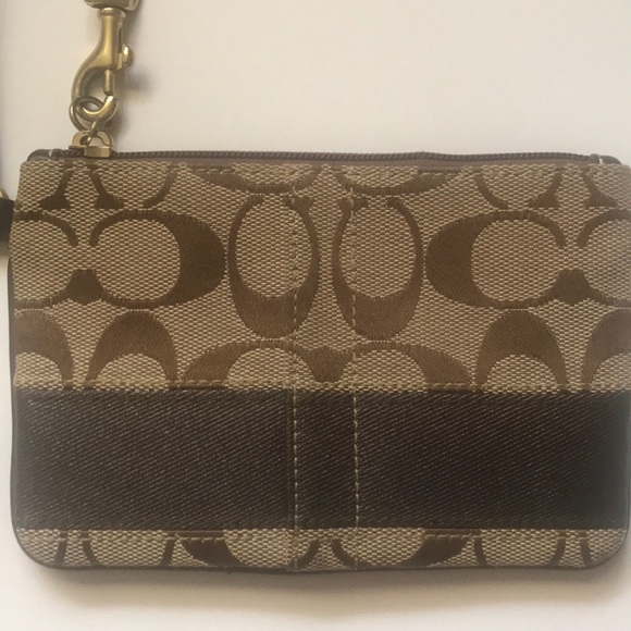 Coach Small Wristlet - Picture 3 of 12